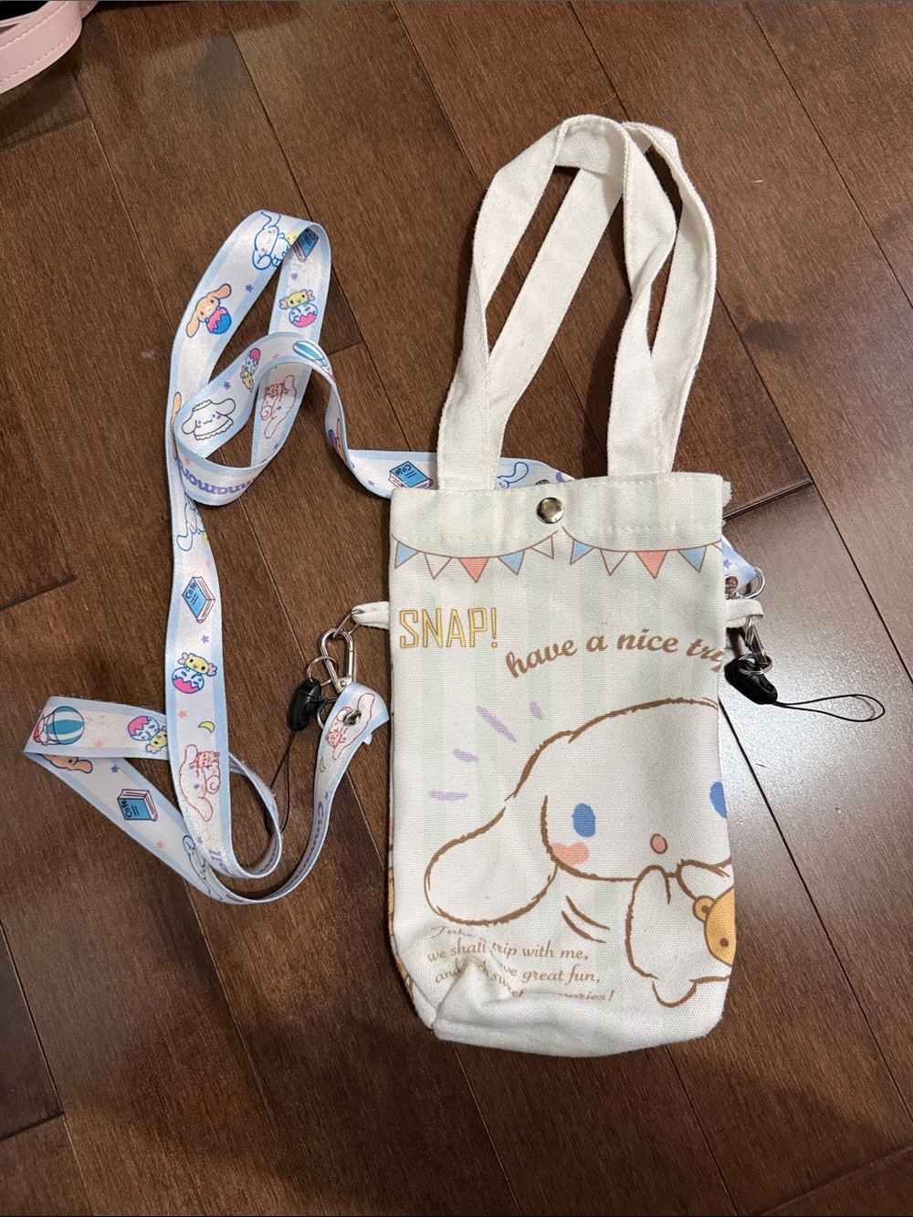 Cinnamoroll Cream Crossbody water bottle bag with Printed Lanyard